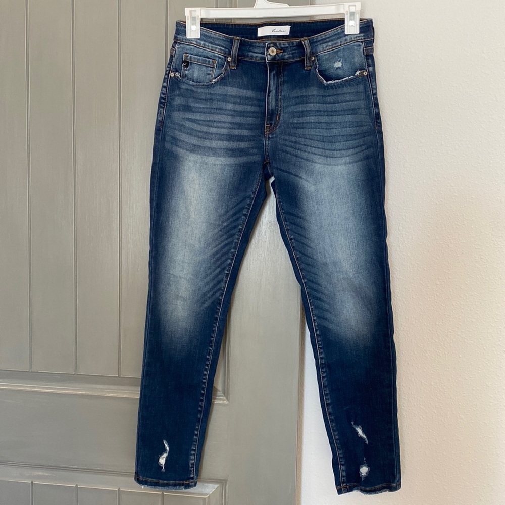 KanCan mid rise super skinny size 11(29)